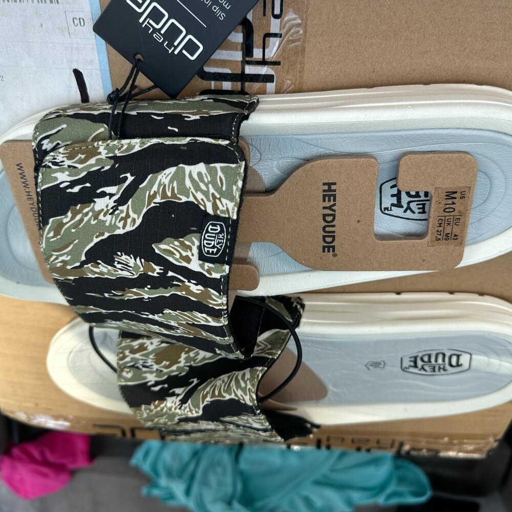 HEY DUDE PHEONIX CAMO TIGER STRIPED 10 - Picture 3 of 5